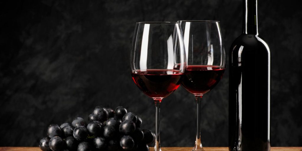 Quelles sont les étapes de la fabrication du vin rouge ?