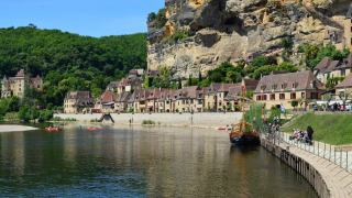 Les vins de Bergerac: une région viticole riche en histoire et en terroirs